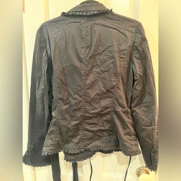 Saks Fifth Avenue Sport Wrap Blazer - euc - sz 8 - Picture 2 of 4